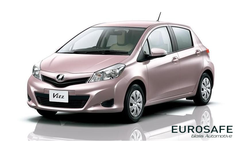 Vidrio Puerta Delantera Toyota Yaris 5P 2011 Verde