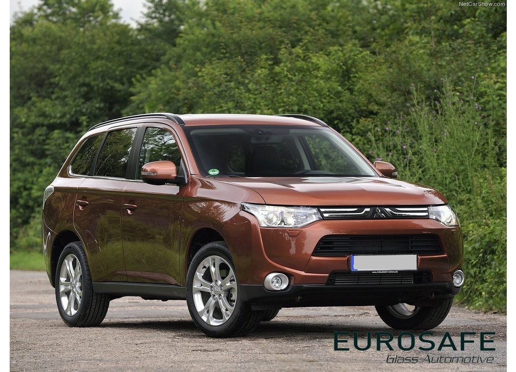 Vidrio Puerta Delantera Mitsubishi Outlander Suv 5P 2013 Verde