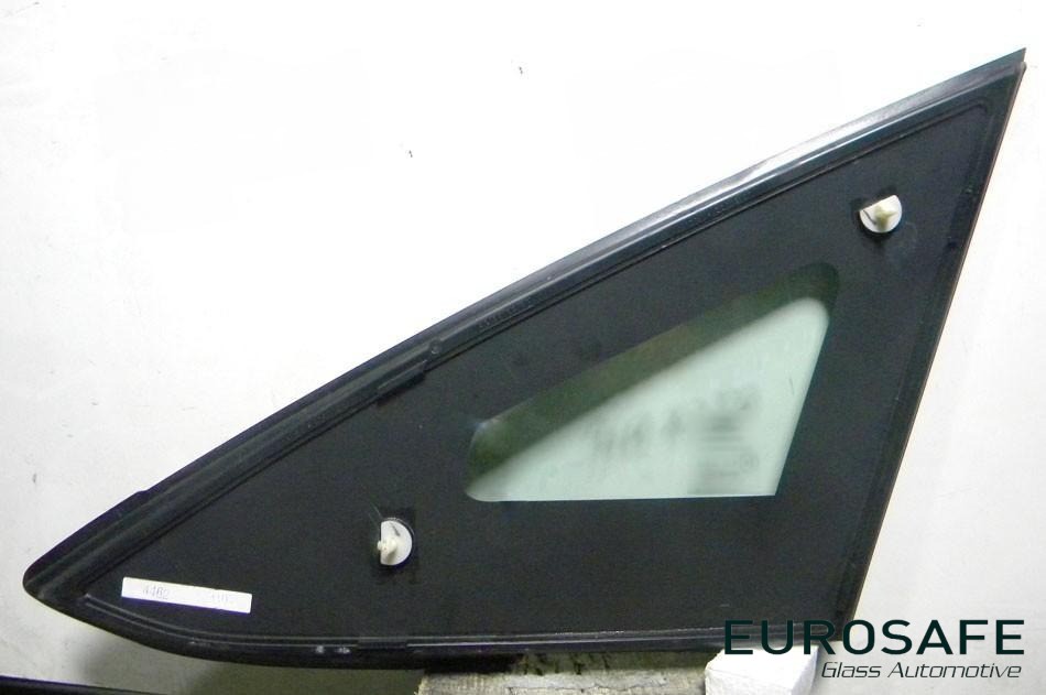 Vidrio Aleta Delantera Ford Fiesta 4P/5P 2013-2017