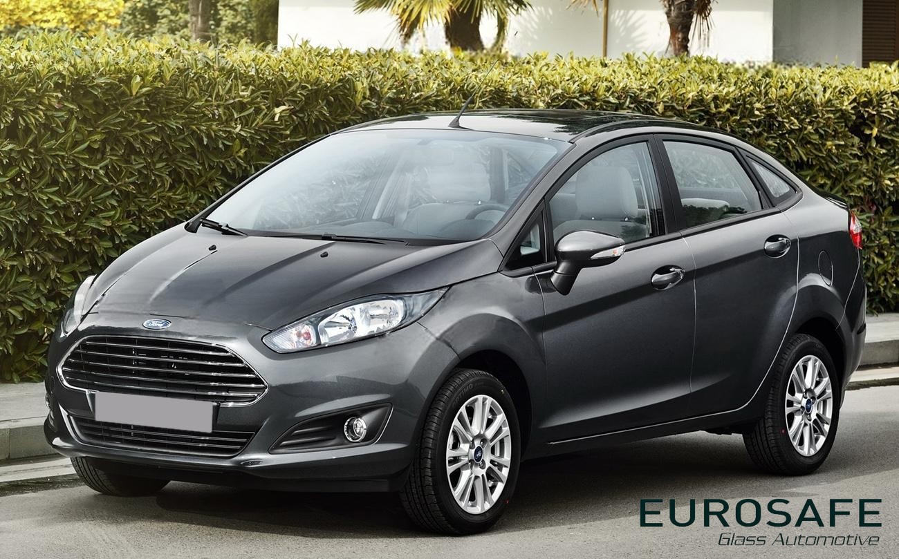 Vidrio Puerta Delantera Ford Fiesta / 4P 2013 Verde