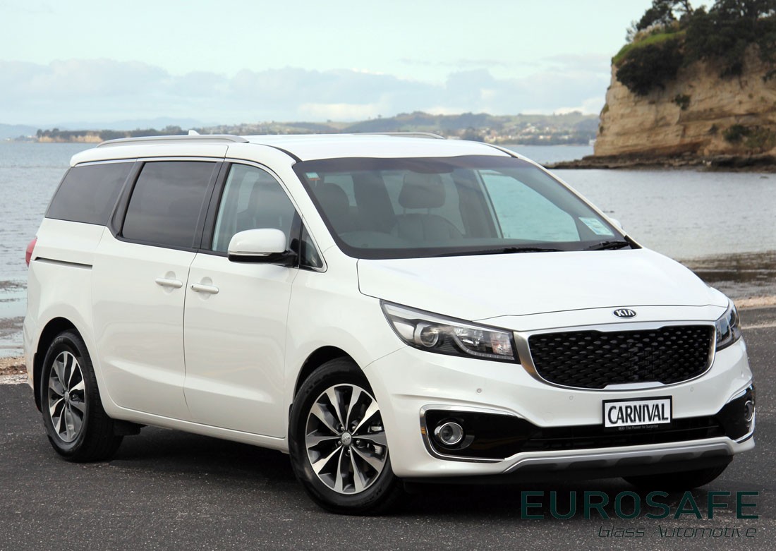 Vidrio Puerta Delantera Kia Grand Carnival 2015 Verde - AutovidriosRobin