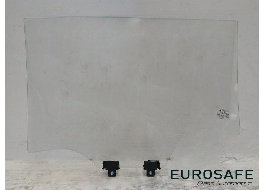 Vidrio Puerta Trasera Chevrolet Groove 2021 Verde