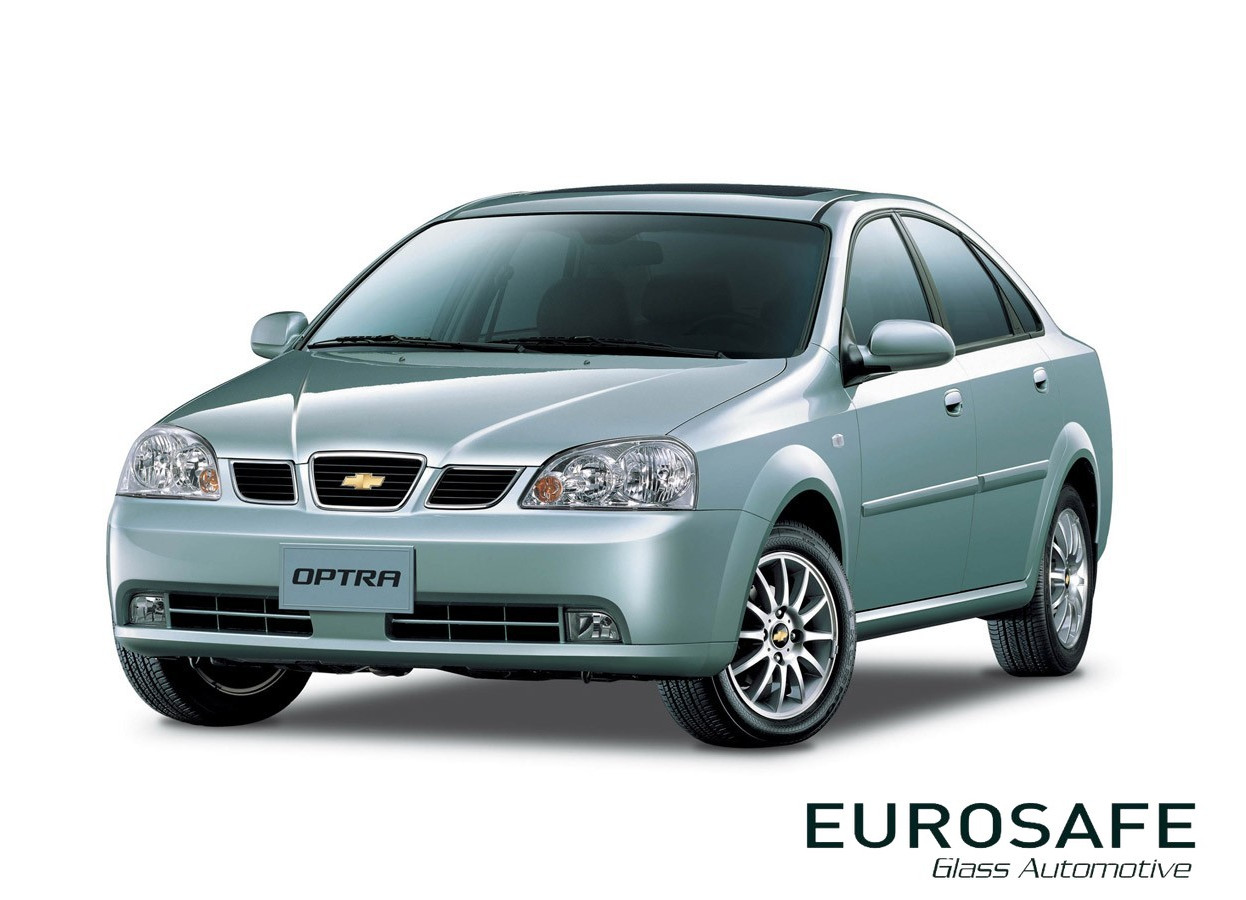 Vidrio Puerta Trasera Chevrolet Optra 4P 2Perf 2003 Verde