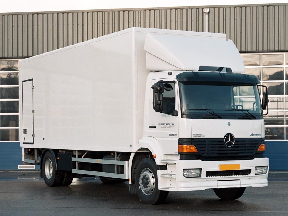 Vidrio Puerta Delantera Mercedes Benz Atego 1998 Verde
