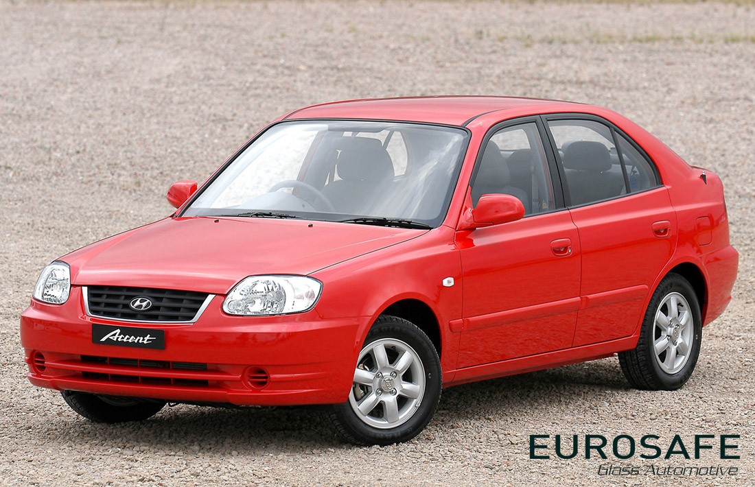 Vidrio Puerta Trasera Hyundai Accent Prime / 4P 2Perf 2000 Verde - AutovidriosRobin