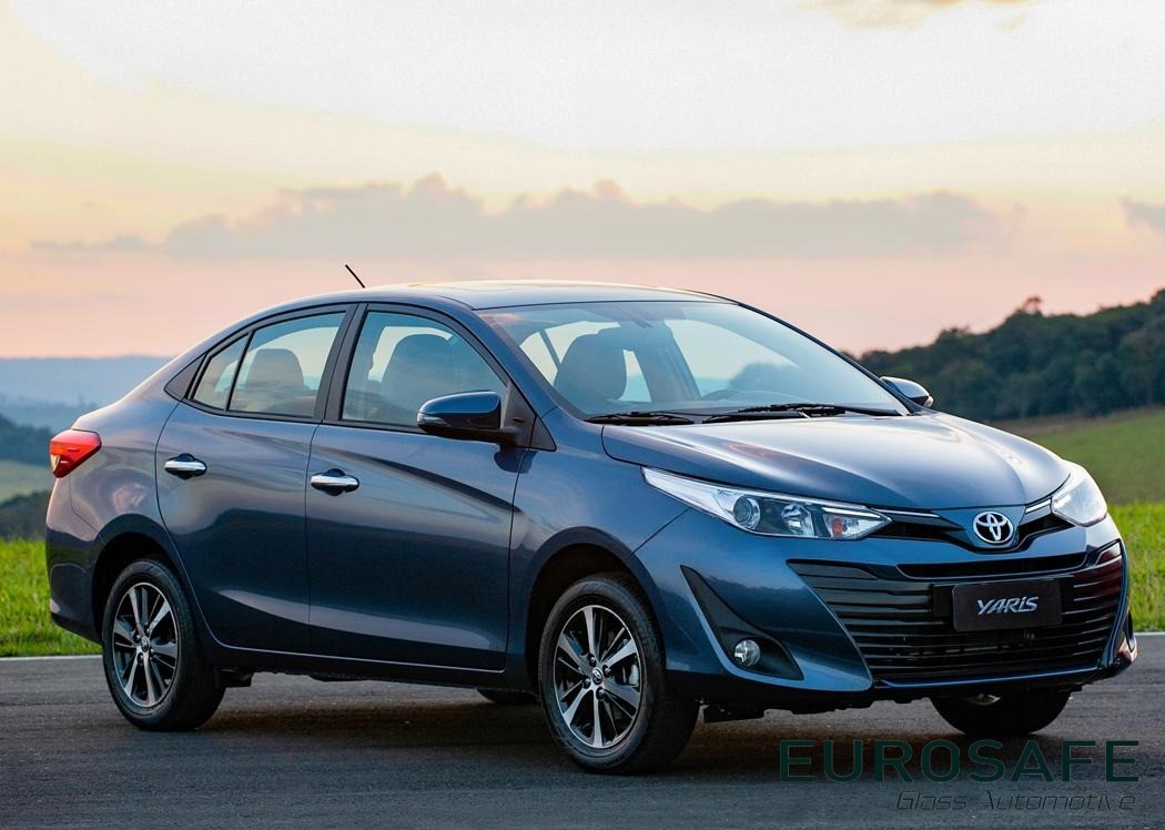 Vidrio Puerta Trasera Toyota Yaris 4P 2018 Verde