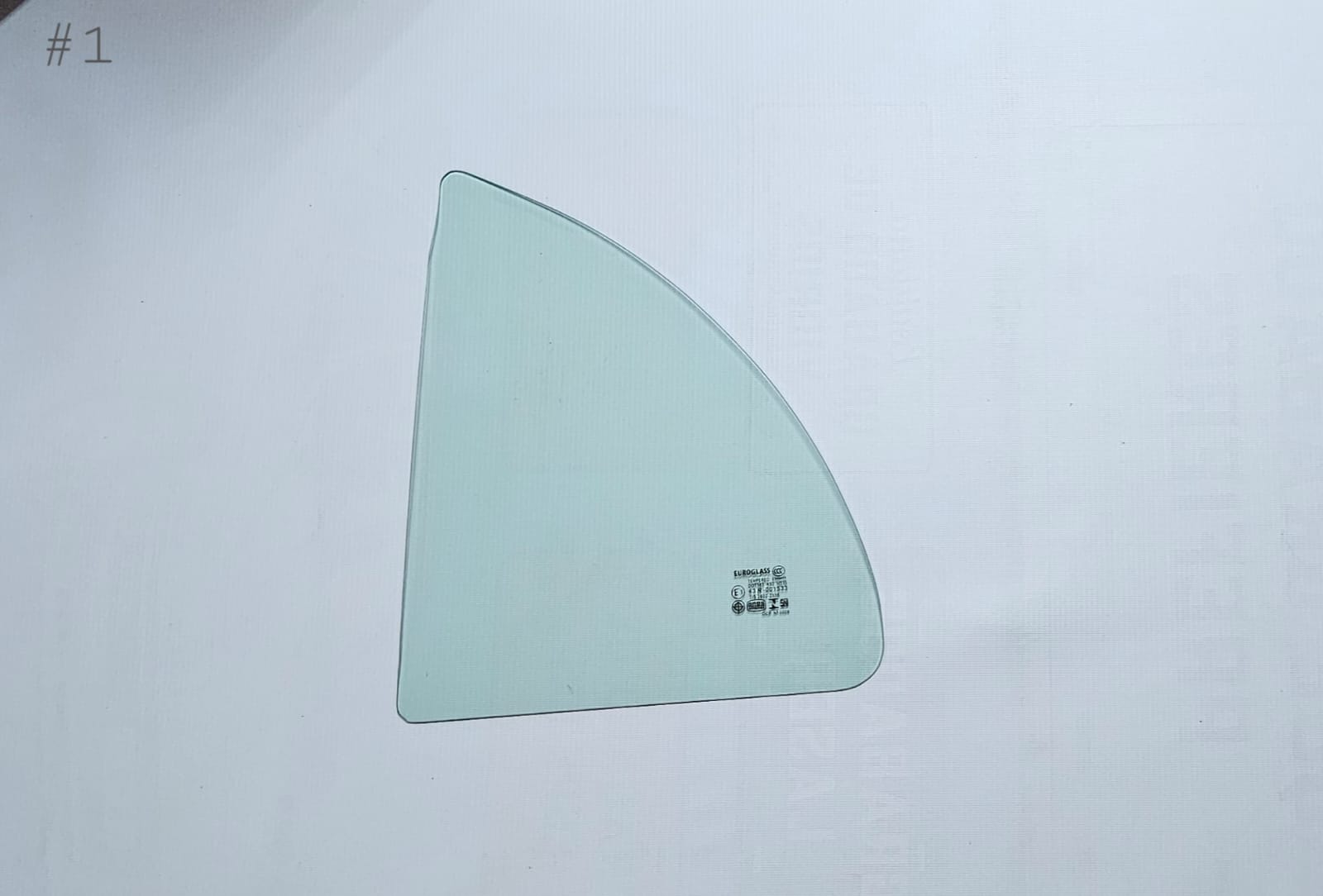 Aleta Trasera Nissan March 5P 2012-2019 - AutoVidriosRobin