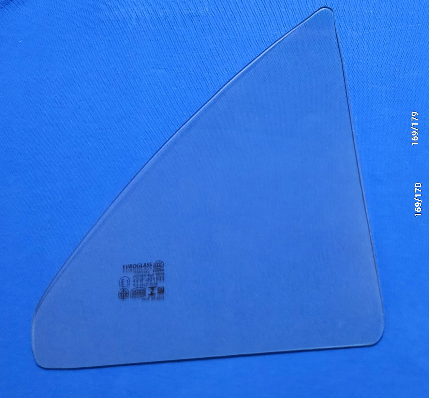 Aleta Trasera Toyota Yaris 4P 2005-2010 - AutoVidriosRobin