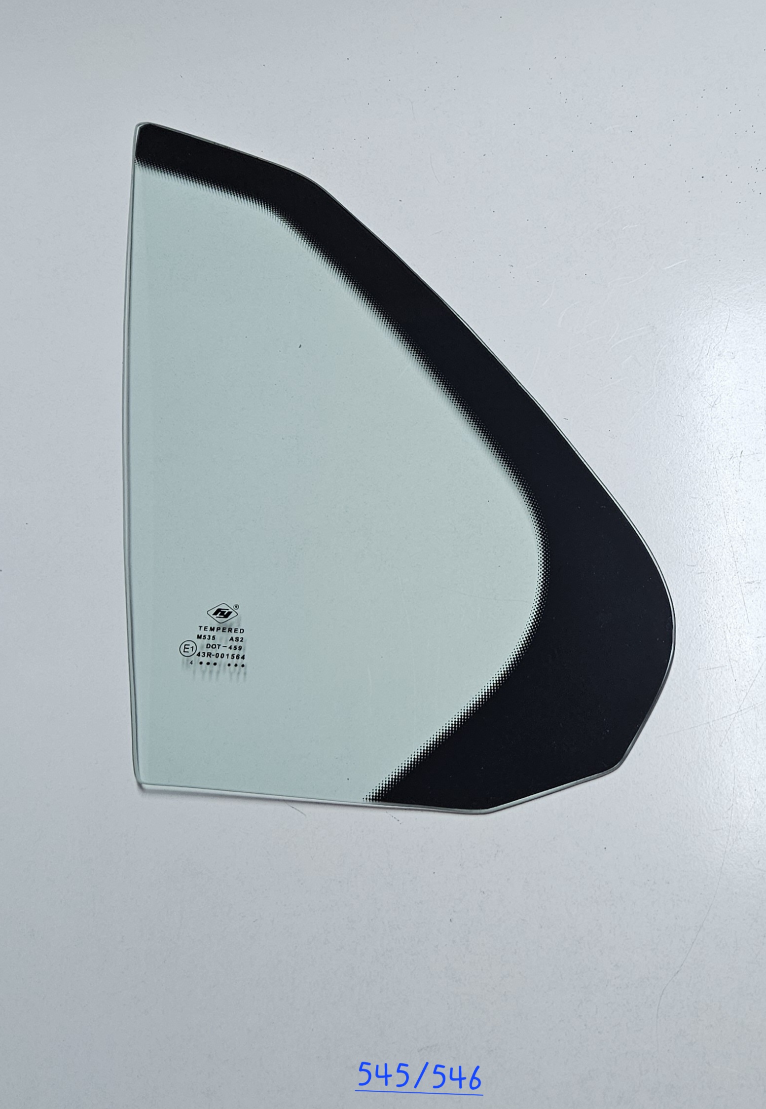 Aleta Trasera VW Vento 2005-2010 - AutoVidriosRobin