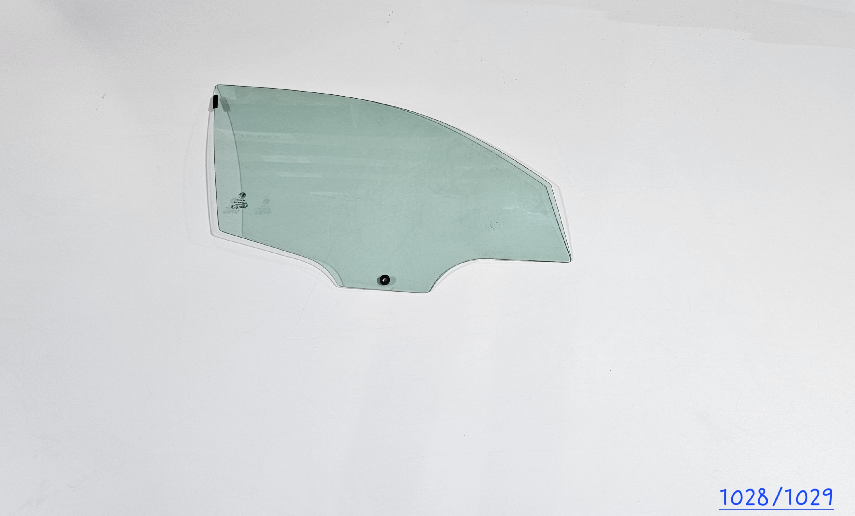 Puerta Delantera Alfa Romeo 147 2000-2007 - AutoVidriosRobin