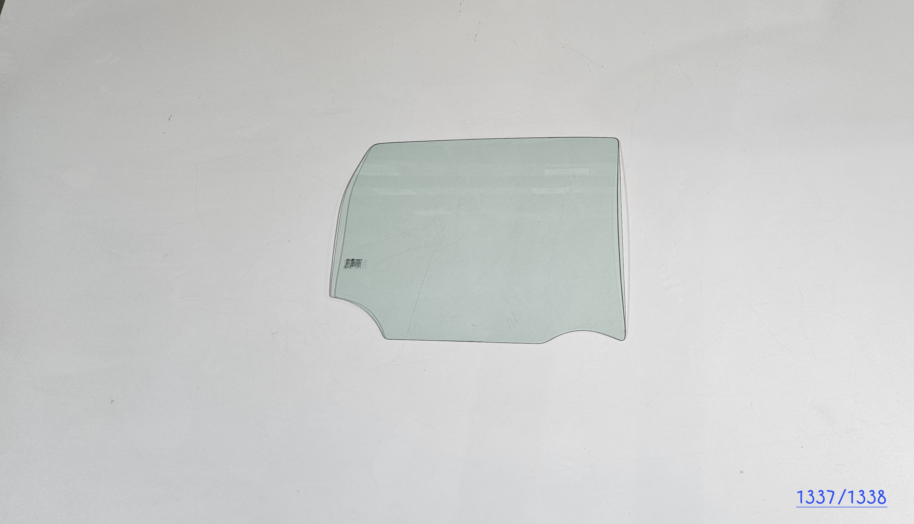 Puerta Trasera Nissan Versa Note 5P 2011-2019