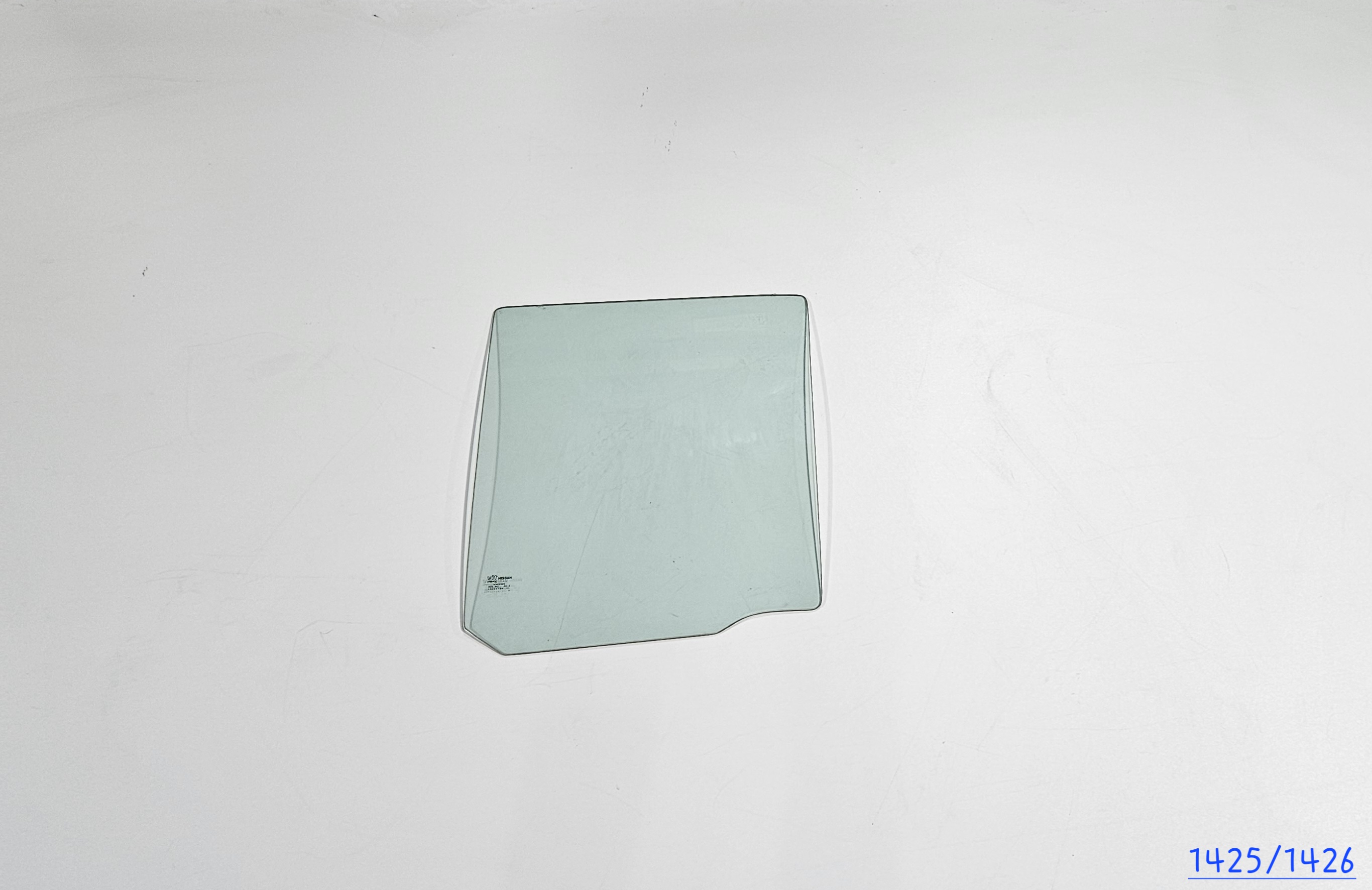 Puerta Trasera Nissan Pathfinder 5P 1988-1995 Verde - AutoVidriosRobin