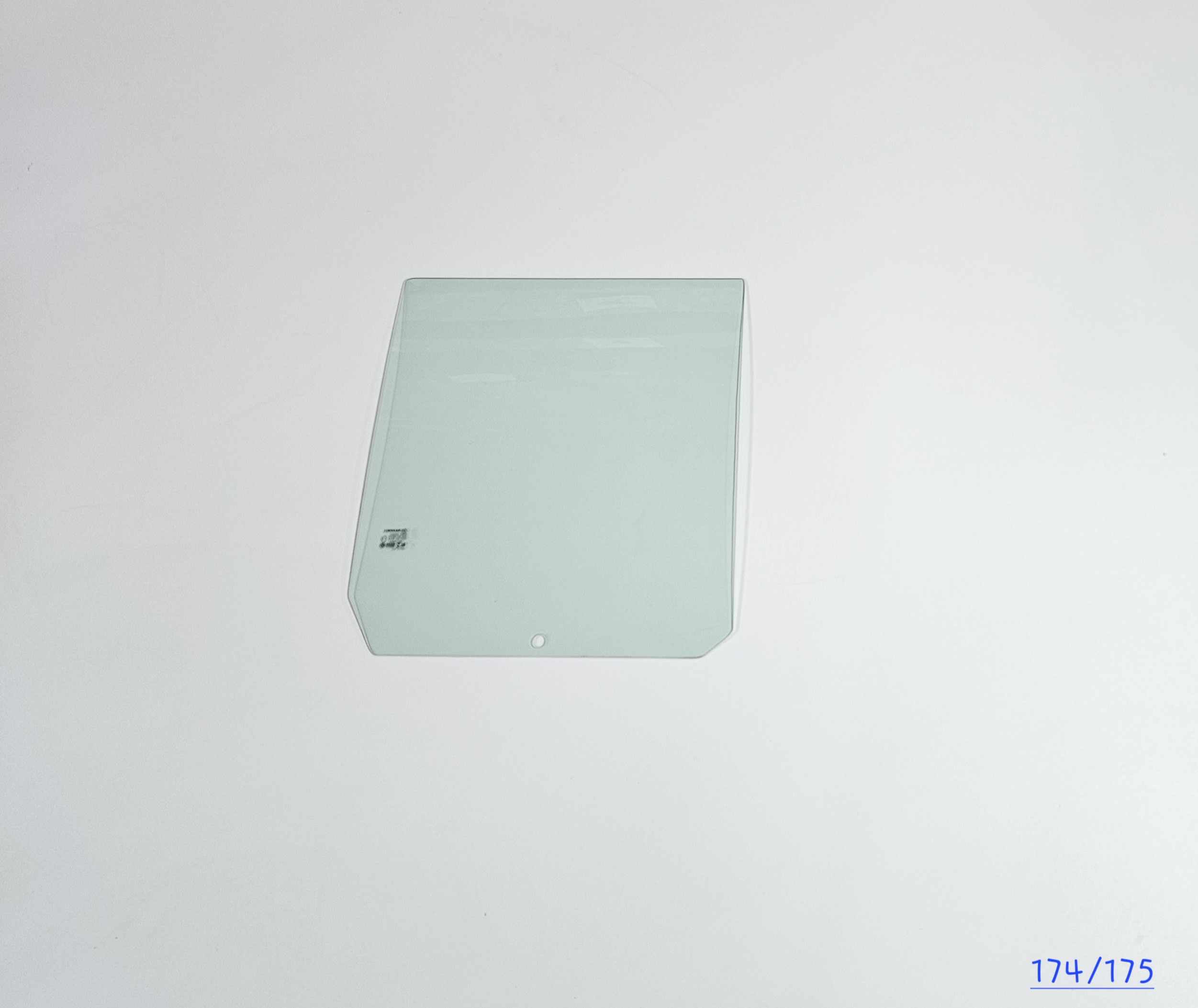 Puerta Trasera Mahindra Scorpio 2P/4P/5P 1Perf 2007-2022 - AutoVidriosRobin