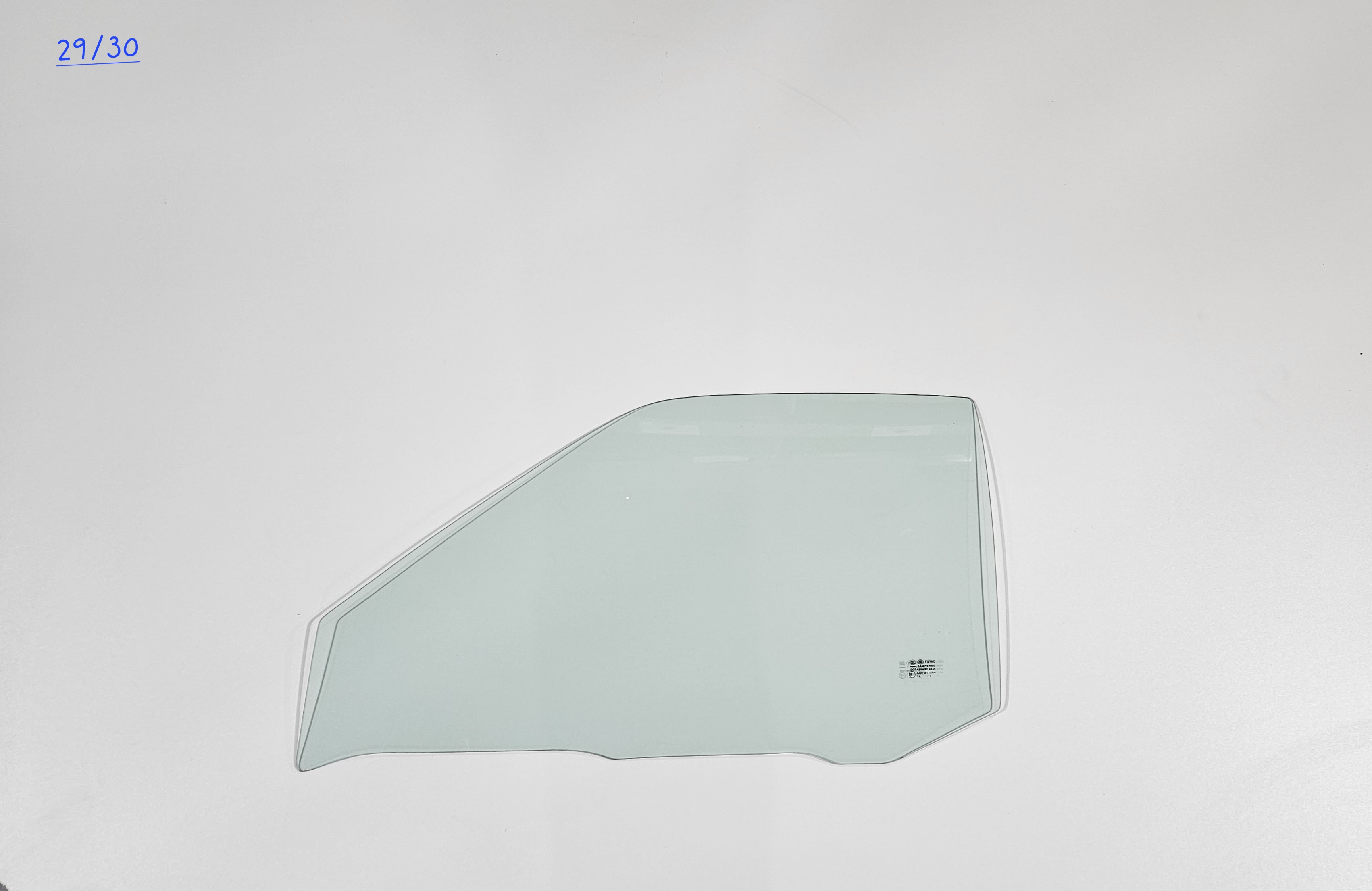 Puerta Delantera Nissan Terrano Doble Cab D22 2003-2013 - AutoVidriosRobin