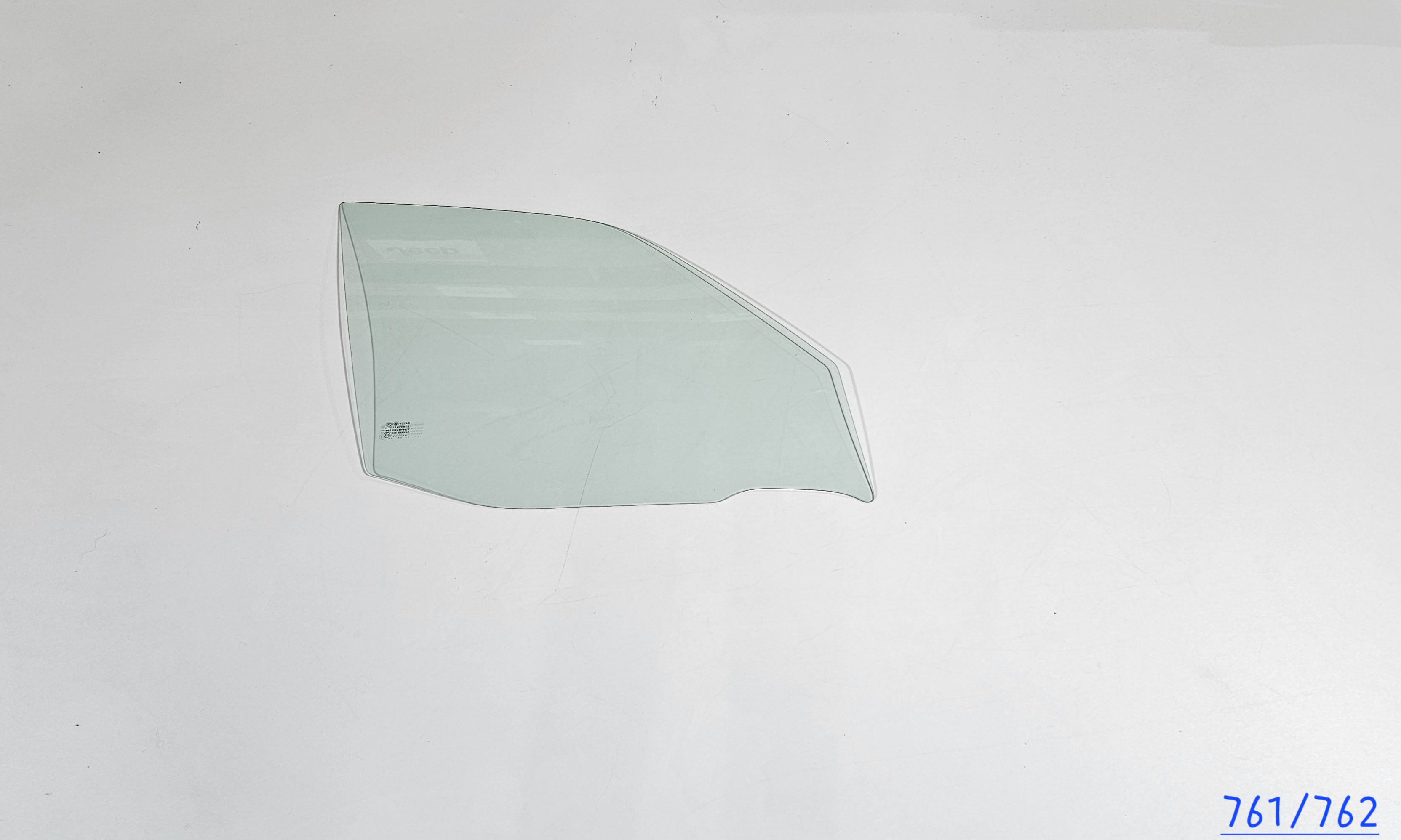 Puerta Delantera Nissan V16/Sentra 4P 1990-2010 - AutoVidriosRobin