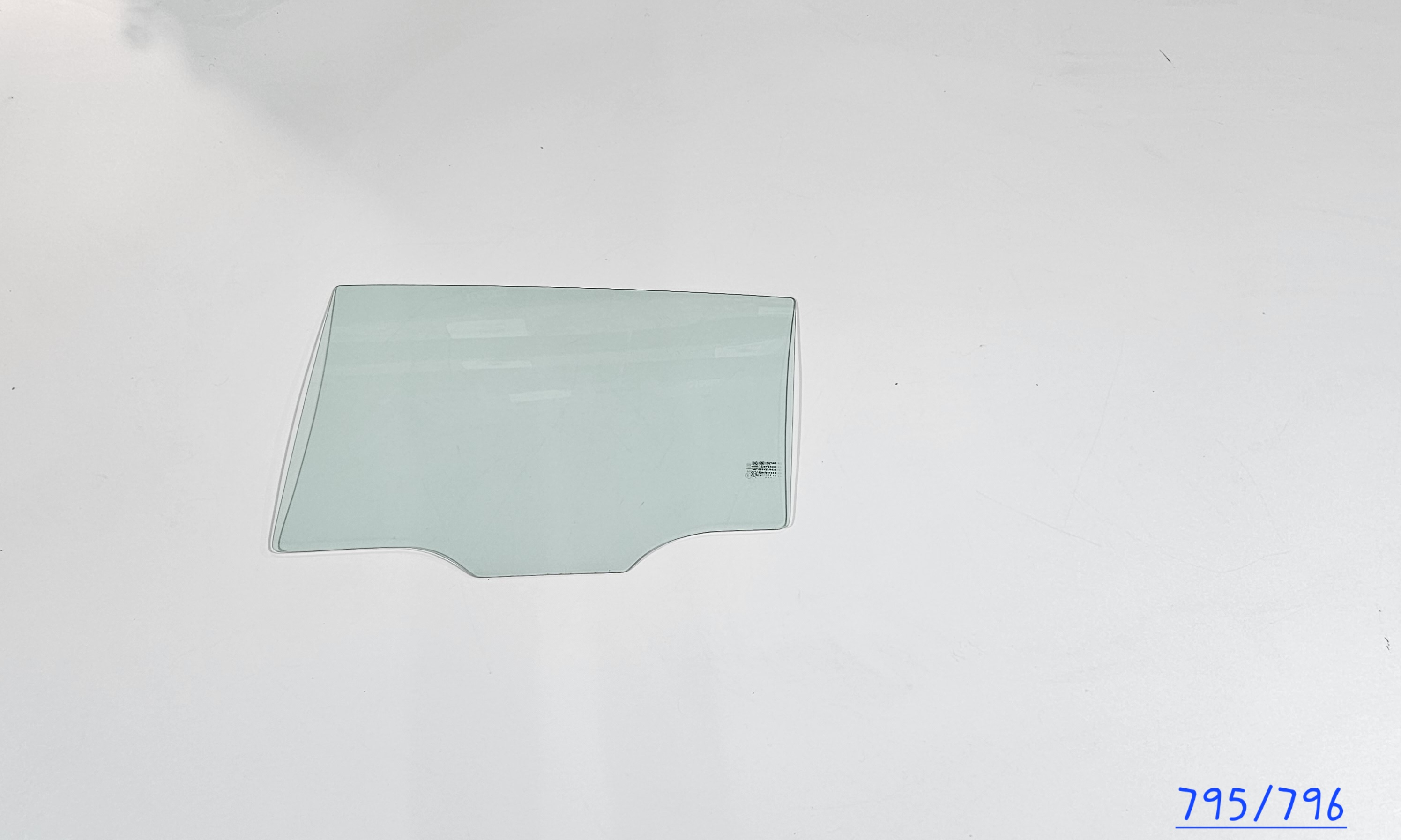 Puerta Trasera Kia Sportage 5P 2011-2015 - AutoVidriosRobin