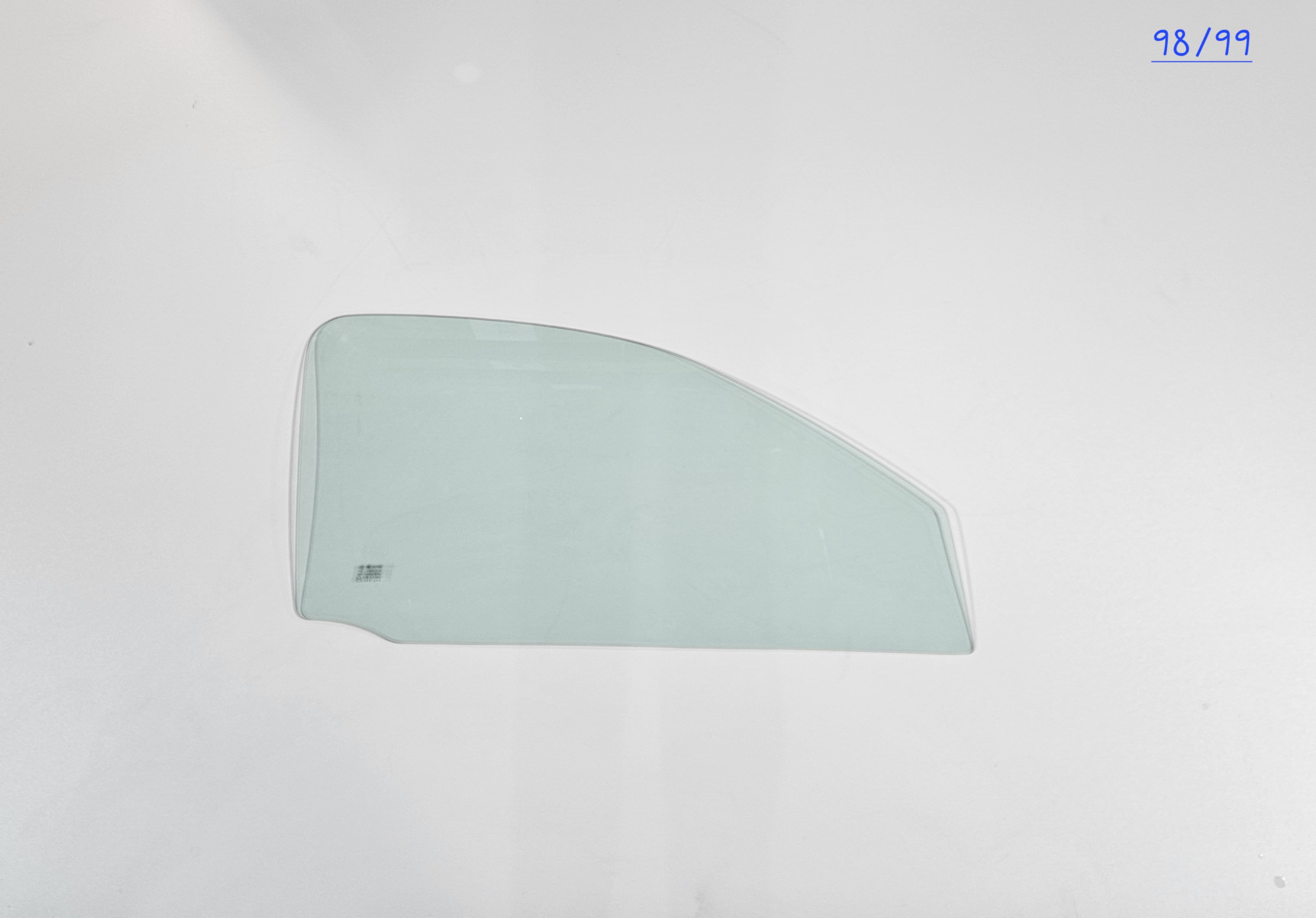 Puerta Delantera Chevrolet Corsa 3P/Combo 1993-2009 - AutoVidriosRobin